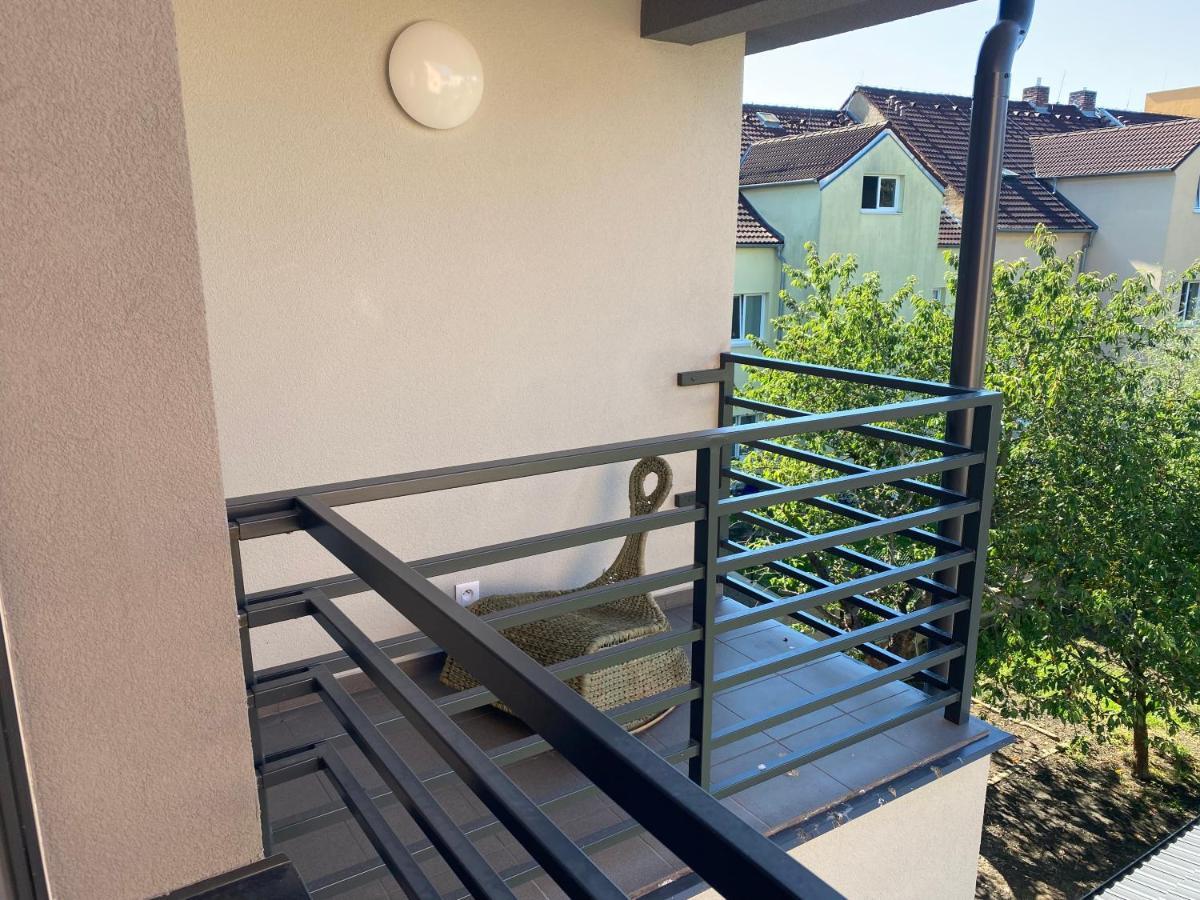 Cerna Ruze- Apartman 5 Plzen Ngoại thất bức ảnh